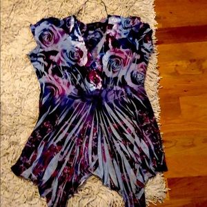 Canyon river blues 1X floral short sleeve top